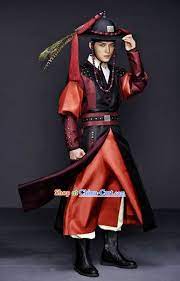 Traditional Korean Swordman Costumes Korean Male Warrior Costume National Costume Of Korea Korean Outfits Korean Street Fashion Traditional Outfits