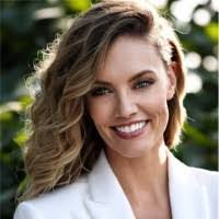 Sophia Walsh's Instagram, Twitter & Facebook