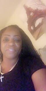 Monique Ezell's Instagram, Twitter & Facebook