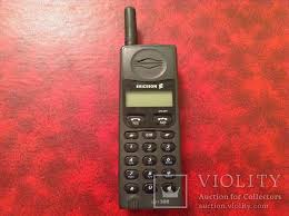 Мобильный телефон Ericsson GH 388 из ...