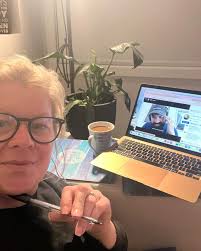 Melanie Schofield (@locksandlilystherapy) • Instagram photos and videos