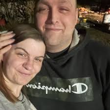 Does UVHM increase the drop rate of legendary weapons in Borderlands?