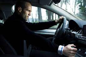 Frank değerli kargosunu ve kendi hayatını kurtarmak için durmak bilmeyen, hareket dolu bir savaşa girmelidir.taşıyıcı 1 izle, taşıyıcı izle, taşıyıcı 1080p izle, the transporter izle. Bild Von Transporter 3 Bild 4 Auf 22 Filmstarts De