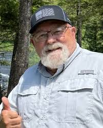 Scott Sparrow's Instagram, Twitter & Facebook