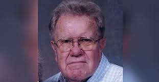 Janet Woolard's Instagram, Twitter & Facebook