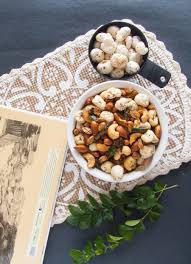 Makhana Namkeen Snack Recipe Makhana Recipe For Navratri Recipe Snack Recipes Snacks Yummy Healthy Snacks