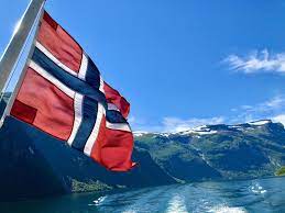 Norway has two official names: Derfor Er Norge Best I Corona Klassen Vg