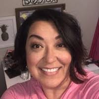 Diana Lomeli's Instagram, Twitter & Facebook