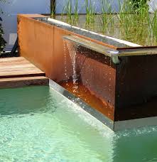 Wasserspiele für die heißesten tage des sommers. Wasserspiel Teich Und Pool Bullinger Gartengestaltung