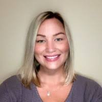 Dixie Mohan's Instagram, Twitter & Facebook