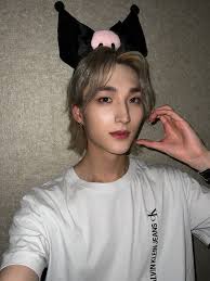 Beomsoo에 있는 XODIAC 💚님의 핀