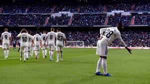 Lo único destacado la doble parada de courtois al inicio. Real Madrid Vs Valladolid En Directo Laliga 2018 2019