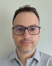 Amanda Cseh's Instagram, Twitter & Facebook