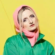 Julia Steen's Instagram, Twitter & Facebook