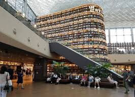 2020 top things to do in seoul. Starfield Library