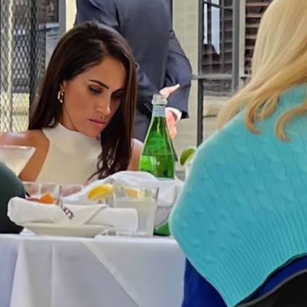 ⚡️New. It is believed Meghan's new photo in a restaurant 🩵 #meghanmarkle