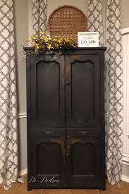 Primitive Wood Furniture Makeover With Chalk Paint Primitive Furniture Painted Furniture Colors Black Painted Furniture