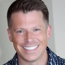 marcella raymond (@MarcellaWGN)