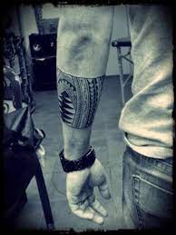 En Iyi Erkek Dovmeleri Best Mens Tattoos Celebrity 65 Jpg 400 534 Erkek Dovmeleri Dovme Dovme Modelleri