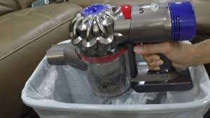 Dyson V8 Absolute Cordless Vacuum Emptying The Bin Youtube Up to 60 minutes of powerful suction¹. dyson v8 absolute cordless vacuum emptying the bin