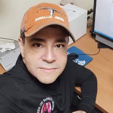 Jose Morales (@joseubaldo27)