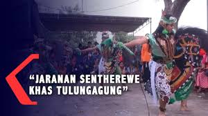 Maybe you would like to learn more about one of these? Cerita Komunitas Seni Jawa Melestarikan Tari Jaranan Sentherewe Di Banjarmasin Youtube