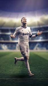 Free download latest collection of cristiano ronaldo wallpapers and backgrounds. Download Wallpaper Cristiano Ronaldo For Real Madrid 1080x1920
