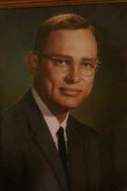 These are the graves of the family of Dr Thomas McCarty, a very prominent  doctor in the Spottsville/Hebbardsville area in the mid 1800s-Early 1900s.  Dr Thomas McCarty is probably best known for