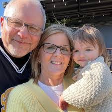 Delores Stuckey's Instagram, Twitter & Facebook