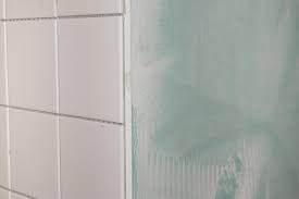 Vielen dank für visit auf dieser seite. Fliesenprofile Verlegen Der Schonere Fliesenabschluss Anleitung Diybook De