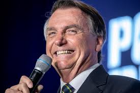 Bolsonaro dice en Miami (EE.UU.) que la economía va por mal camino con Lula