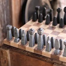 Pin Auf Schach The right chess set can really elevate your playing experience.