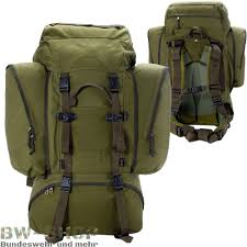 The smaller packs can be used as daysacks and everyday use whilst our larger bags are ideal for carrying more gear over longer periods. Original Us Army Camelbak 3 0l Multicam Neu Hydration Pack Outdoor Rucksack Ebay