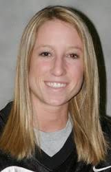 Softball Team Posts 4-2 Record at Sun West Invitational