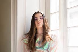 Am d su nombre artstico es am d grita la gente al verlo. Camila Fernandez Estrena Cancion Y Asegura Que Ha Encontrado Su Sonido San Diego Union Tribune En Espanol