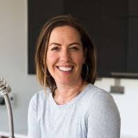 2100+ "Lary" profiles