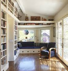 Time To Find Out How Libraries Should Be Well Decorated Check Out These Library Design Ideas Http Www Hom Home Library Design Home Library Home Libraries