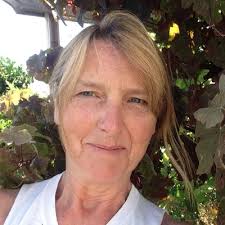 Janet Behan's Instagram, Twitter & Facebook