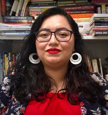 Book Review: Efrén Divided by Ernesto Cisneros