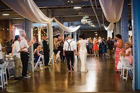 Longworth Hall Cincinnati Wedding Cincinnati Weddings Wedding Venues Wedding