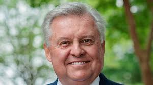 On the Move: Rudy Painter