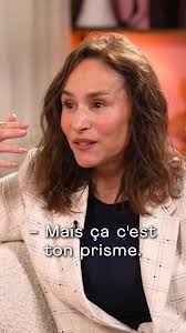 À 51 ans, sur le canapé de Mesdames, Vanessa Demouy nous ouvre les portes  de son coeur ! ❤️ , Entre carrière, maternité, vie personnelle et  ménopause, elle nous partage son chemin vers la renaissance ...