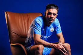 Jack grealish is a midfielder who have played in 26 matches and scored 6 goals in the 2020/2021 season of premier. Fu1nrn4re8s3mm