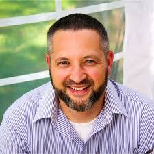 Ronnie Penrod's Instagram, Twitter & Facebook