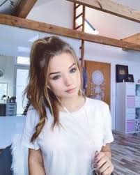 Julia In 2020 Hintergrundbilder Bilder