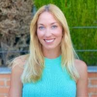 Manuela Vazquez's Instagram, Twitter & Facebook