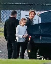 Faith urban, nicole kidman and sunday rose urban. Keith Urban Joins Daughters Faith 9 And Sunday Rose 12 Fly Into Byron Bay To Join Nicole Kidman Readsector