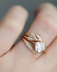 Ti Leaf Ring Floral Organic Wedding Band Consider The Wldflwrs In 2020 Wax Carved Ring Gemstone Wedding Rings Custom Wedding Rings