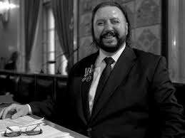 Zmarl Dariusz Gnatowski Znany Z Roli Boczka W Swiecie Wedlug Kiepskich Filmweb
