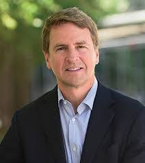 Paul Guzzi's Instagram, Twitter & Facebook